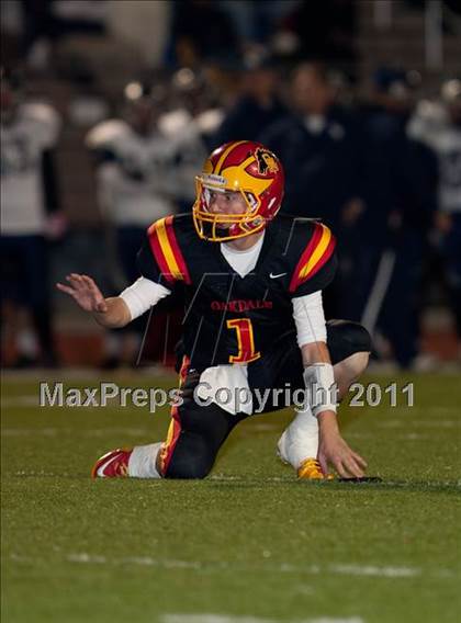 Thumbnail 1 in Casa Roble @ Oakdale (CIF SJS D3 Semifinal) photogallery.