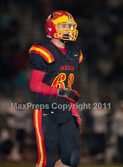Thumbnail 3 in Casa Roble @ Oakdale (CIF SJS D3 Semifinal) photogallery.