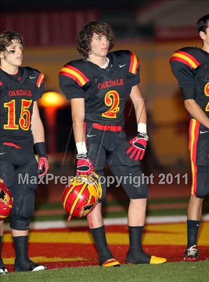 Thumbnail 1 in Casa Roble @ Oakdale (CIF SJS D3 Semifinal) photogallery.