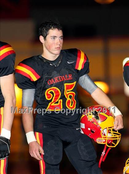 Thumbnail 2 in Casa Roble @ Oakdale (CIF SJS D3 Semifinal) photogallery.