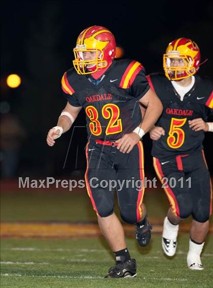 Thumbnail 2 in Casa Roble @ Oakdale (CIF SJS D3 Semifinal) photogallery.