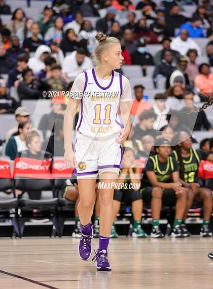 Thumbnail 1 in Montverde Academy @ DeSoto (Texas Thanksgiving Hoopfest) photogallery.