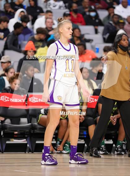 Thumbnail 2 in Montverde Academy @ DeSoto (Texas Thanksgiving Hoopfest) photogallery.
