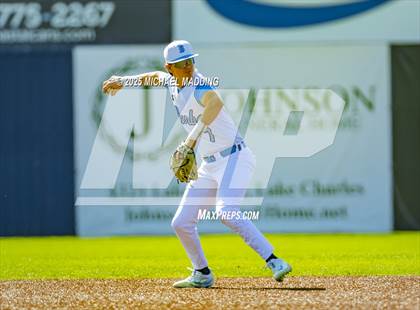 Thumbnail 1 in Hardin-Jefferson @ Barbe photogallery.