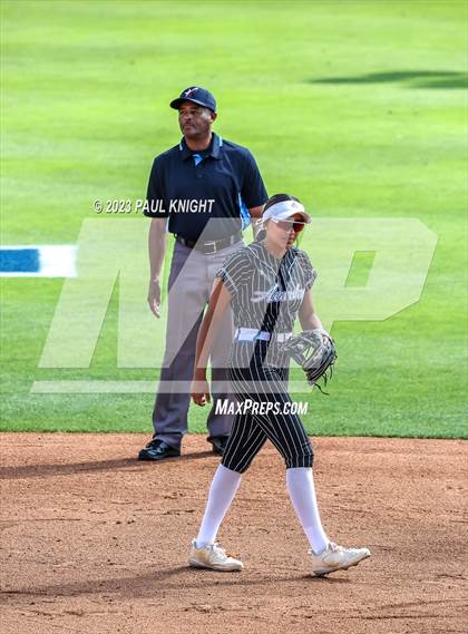 Thumbnail 2 in Grandview vs. Santa Gertrudis Academy (UIL 3A Softball Semifinal) photogallery.