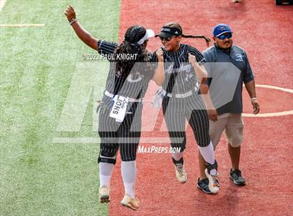 Thumbnail 3 in Grandview vs. Santa Gertrudis Academy (UIL 3A Softball Semifinal) photogallery.