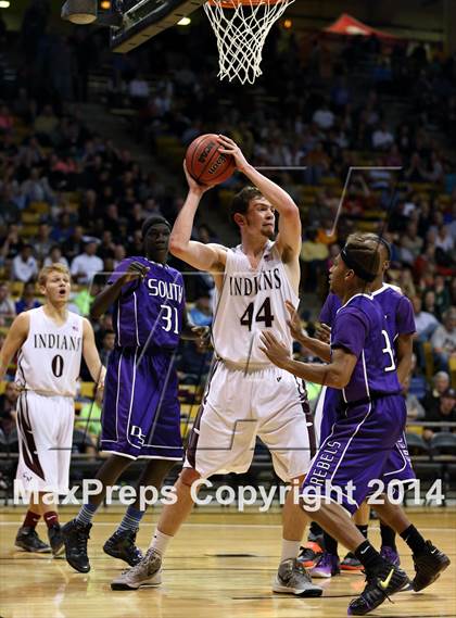 Thumbnail 3 in Cheyenne Mountain vs. Denver South (CHSAA 4A Semifinal) photogallery.