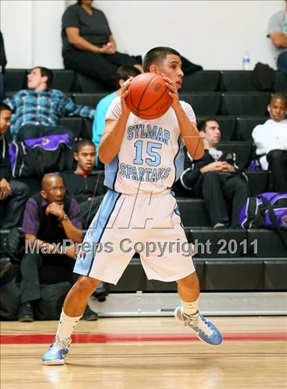 Thumbnail 2 in Sylmar vs. Notre Dame (War on the Floor Extravaganza) photogallery.