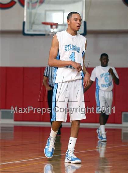 Thumbnail 3 in Sylmar vs. Notre Dame (War on the Floor Extravaganza) photogallery.