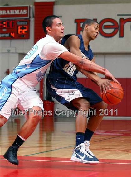 Thumbnail 2 in Sylmar vs. Notre Dame (War on the Floor Extravaganza) photogallery.