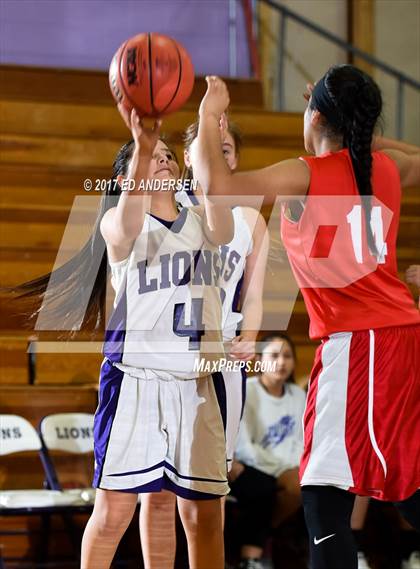 Thumbnail 1 in Lee Vining @ Yerington photogallery.