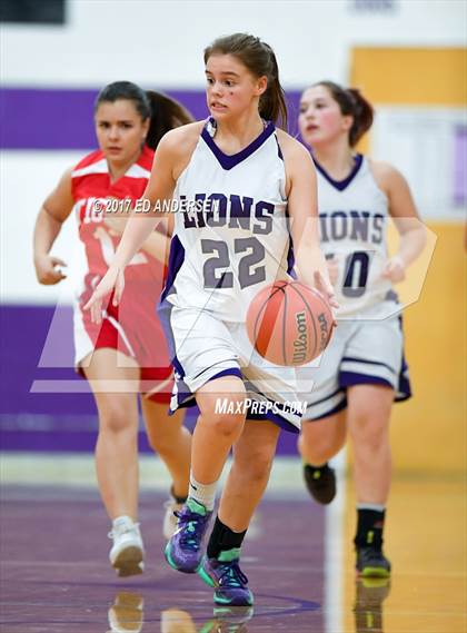 Thumbnail 2 in Lee Vining @ Yerington photogallery.