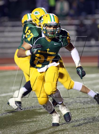 Thumbnail 3 in South vs Bishop Carroll (KSHSAA 5A Regional Playoff) photogallery.