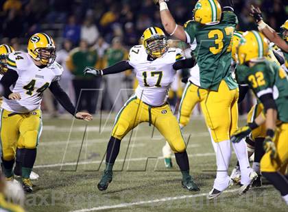 Thumbnail 3 in South vs Bishop Carroll (KSHSAA 5A Regional Playoff) photogallery.