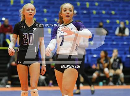 Thumbnail 2 in Fayetteville vs. Southside (AAA 6A State Final) photogallery.