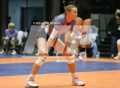 Thumbnail 3 in Fayetteville vs. Southside (AAA 6A State Final) photogallery.