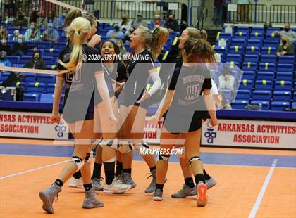 Thumbnail 2 in Fayetteville vs. Southside (AAA 6A State Final) photogallery.