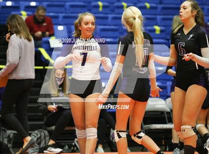 Thumbnail 3 in Fayetteville vs. Southside (AAA 6A State Final) photogallery.