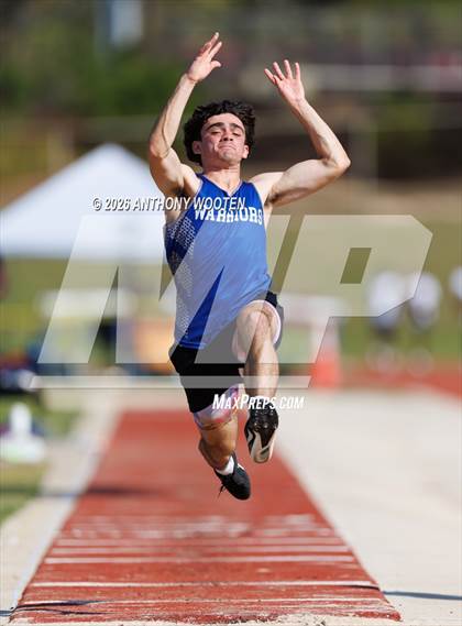 Thumbnail 1 in Warrior Invitational photogallery.