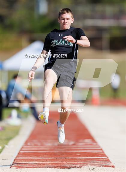 Thumbnail 1 in Warrior Invitational photogallery.