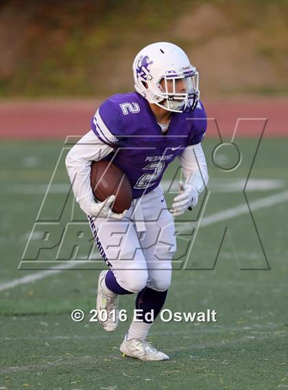 Thumbnail 3 in Moreau Catholic @ Piedmont photogallery.