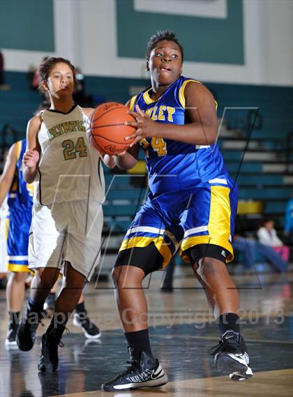 Thumbnail 1 in Brawley @ Olympian photogallery.