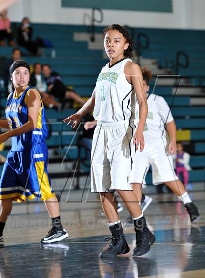 Thumbnail 2 in Brawley @ Olympian photogallery.