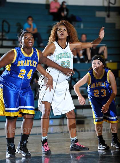 Thumbnail 2 in Brawley @ Olympian photogallery.