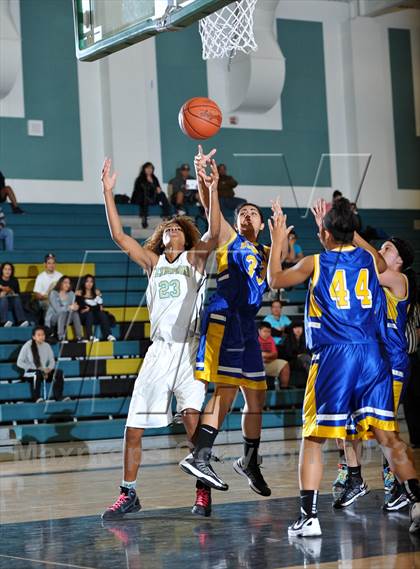Thumbnail 2 in Brawley @ Olympian photogallery.