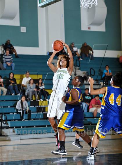 Thumbnail 1 in Brawley @ Olympian photogallery.
