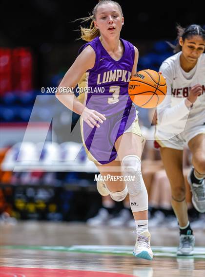 Thumbnail 2 in Lumpkin County vs. Hebron Christian Academy (GHSA 3A Championship) photogallery.