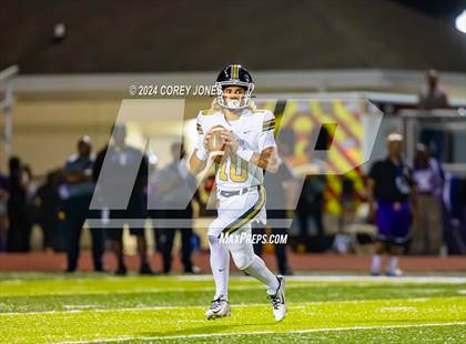 Thumbnail 2 in Carrollton vs Parker photogallery.
