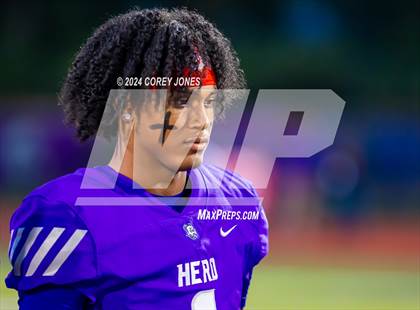 Thumbnail 3 in Carrollton vs Parker photogallery.