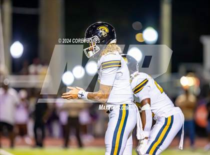 Thumbnail 2 in Carrollton vs Parker photogallery.