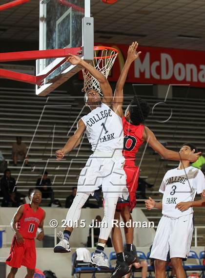 Thumbnail 3 in College Park vs. Westfield (McDonald's Texas Invitational) photogallery.