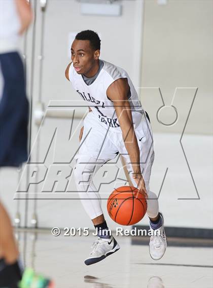 Thumbnail 2 in College Park vs. Westfield (McDonald's Texas Invitational) photogallery.