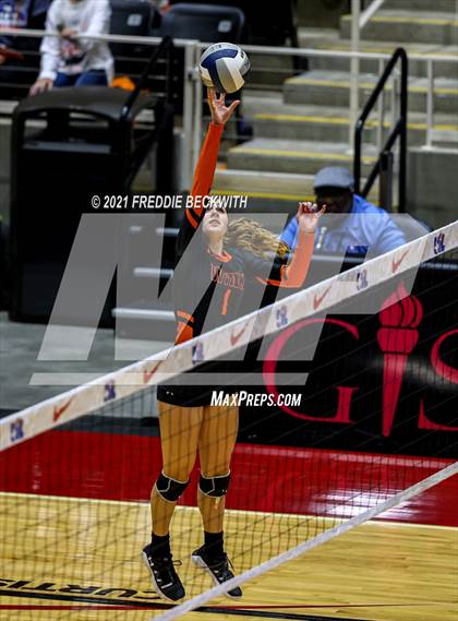 Thumbnail 1 in Wink vs. Thrall (UIL Volleyball 2A Semi-Finals)  photogallery.