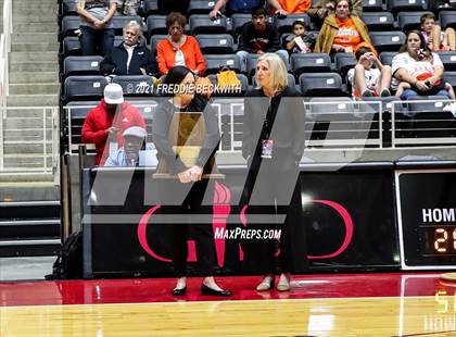 Thumbnail 1 in Wink vs. Thrall (UIL Volleyball 2A Semi-Finals)  photogallery.