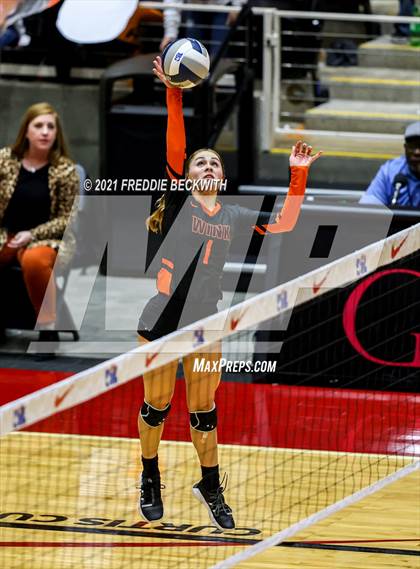 Thumbnail 1 in Wink vs. Thrall (UIL Volleyball 2A Semi-Finals)  photogallery.