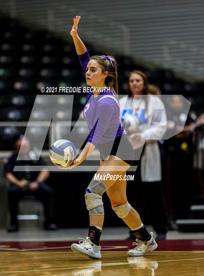 Thumbnail 3 in Wink vs. Thrall (UIL Volleyball 2A Semi-Finals)  photogallery.