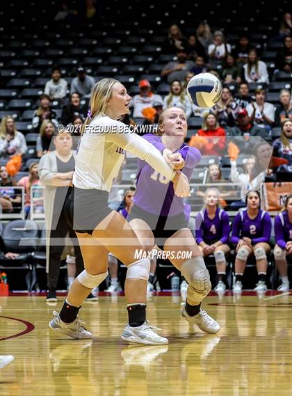 Thumbnail 2 in Wink vs. Thrall (UIL Volleyball 2A Semi-Finals)  photogallery.