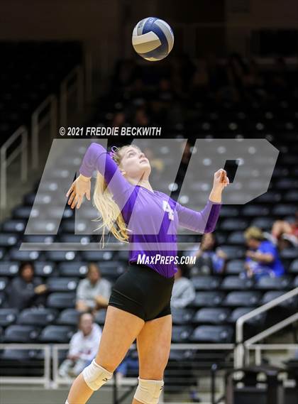 Thumbnail 3 in Wink vs. Thrall (UIL Volleyball 2A Semi-Finals)  photogallery.