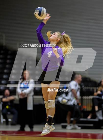 Thumbnail 1 in Wink vs. Thrall (UIL Volleyball 2A Semi-Finals)  photogallery.