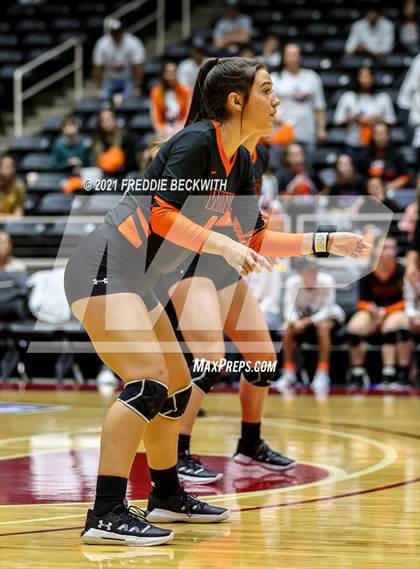 Thumbnail 2 in Wink vs. Thrall (UIL Volleyball 2A Semi-Finals)  photogallery.