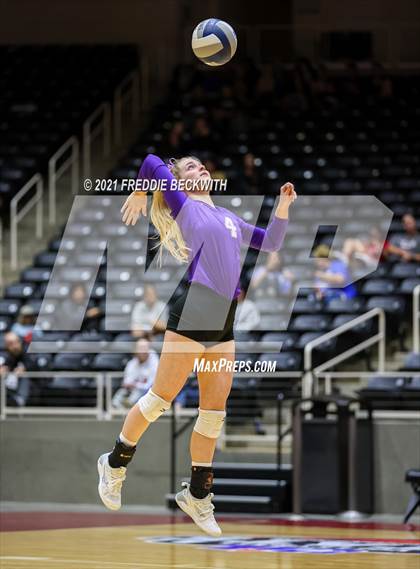 Thumbnail 2 in Wink vs. Thrall (UIL Volleyball 2A Semi-Finals)  photogallery.