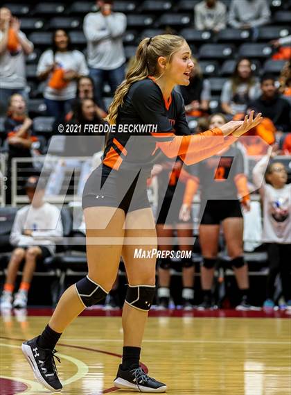 Thumbnail 3 in Wink vs. Thrall (UIL Volleyball 2A Semi-Finals)  photogallery.