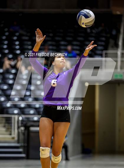 Thumbnail 2 in Wink vs. Thrall (UIL Volleyball 2A Semi-Finals)  photogallery.