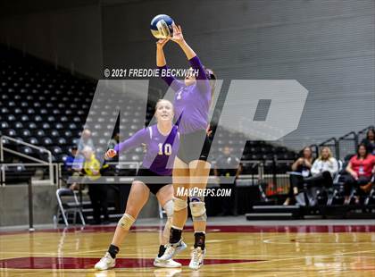 Thumbnail 2 in Wink vs. Thrall (UIL Volleyball 2A Semi-Finals)  photogallery.