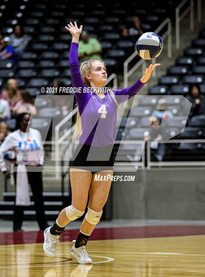 Thumbnail 3 in Wink vs. Thrall (UIL Volleyball 2A Semi-Finals)  photogallery.