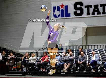 Thumbnail 2 in Wink vs. Thrall (UIL Volleyball 2A Semi-Finals)  photogallery.